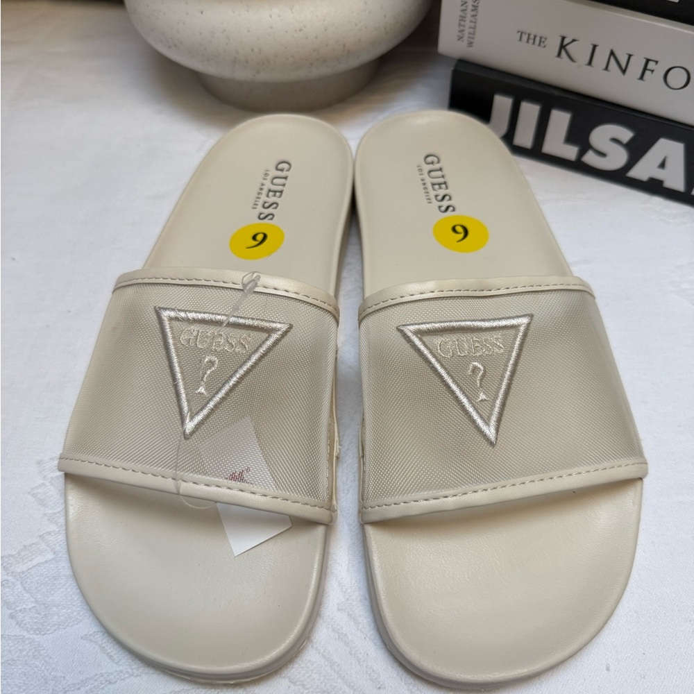 GUESS Women's Ivory  Slide Sandals